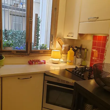 Haussmannien Cosy Apartment Paris